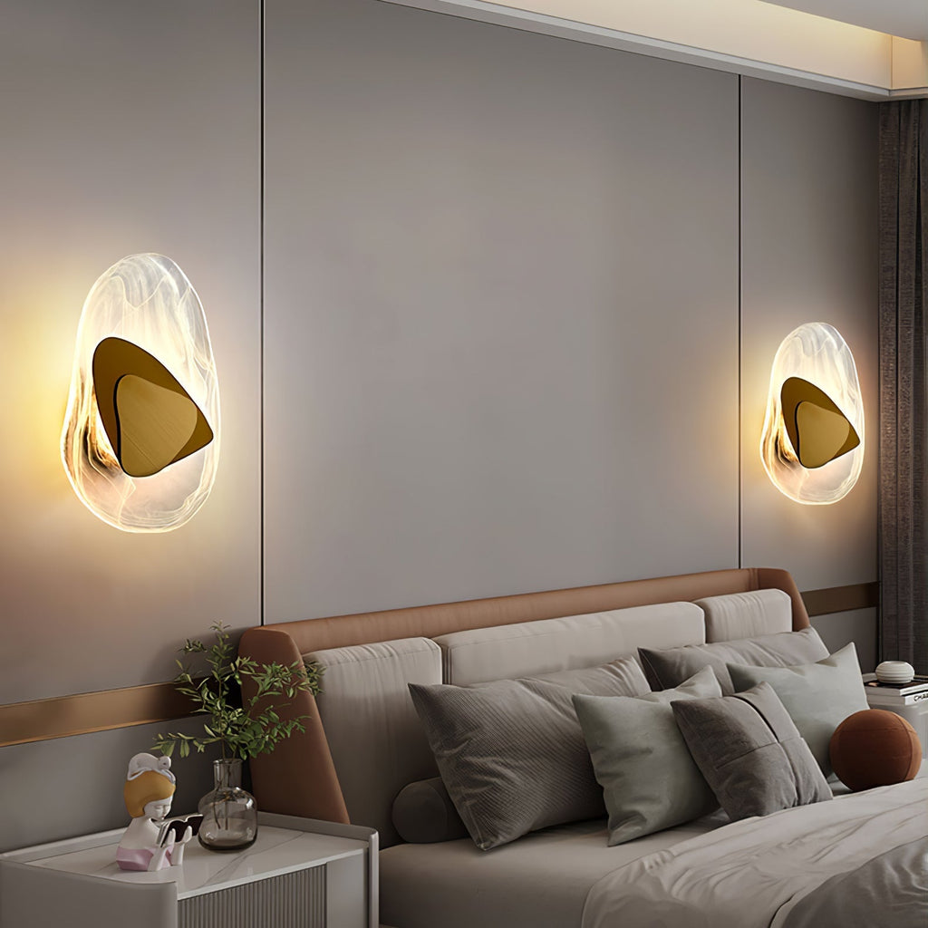 Translucent Glass Integrated LED Wall Light / ∅ 7.9″ x H 12.2″ / Dia 20cm x H 31cm / Copper / Cool Light