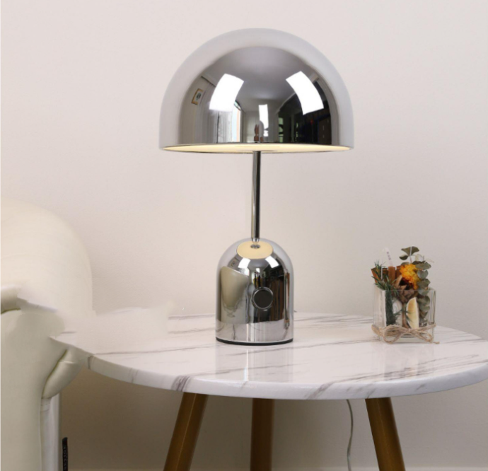 Metallic Mushroom Table Lamp / Rose Gold / EU